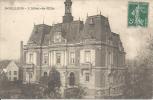 DOULLENS. L´ HOTEL DE VILLE . - Doullens