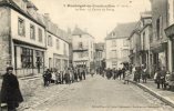 CPA - 63 -  MONTAIGUT-en-COMBRAILLES - Le Pont - Le Centre Du Bourg - 022 - Montaigut