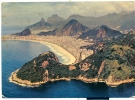 ETATS UNIS . BRESIL . RIO DE JANEIRO . COPACABANA . VUE AERIENNE  . ( Voir 2° Scan ) - Copacabana