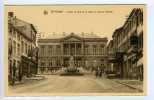 Delcampe - Saint-Hubert -  L'Hôtel De Ville Et La Statue Du Peintre Redouté - Ed. Thill - Saint-Hubert
