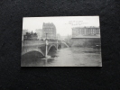 Crue De La Seine .Paris 15ème : Janvier 1910. Le  Pont De Grenelle. - District 15