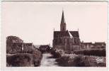 56.PENESTIN SUR MER.  L'EGLISE VUE PRISE DE LA ROUTE DE THEHIGUIER . Editions ARTAUD - Pénestin