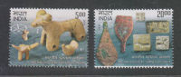 India 2011  - 5oo+20oo ARCHEOLOGICAL SURVEY 2v  EXCAVETED ARTEFACTS PRE-HISTORIC TOOLS  # 32348 S Inde Indien - Unused Stamps