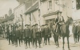 CPA 86 :   Photographe à LOUDUN  Village à Situer  Carte Photo   A  VOIR  !!!! - Loudun