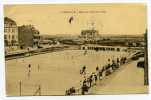 Westende - Bains, Un Camp De Tennis - Westende