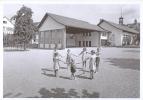 Küsnacht ZH - Neues Schulhaus Heslibach  (Repro)         1948 - Küsnacht