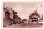 Département 08: ATTIGNY - Place De L'Hôtel De Ville - Attigny