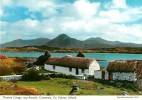 CPSM Thatched Cottage,Near Renvyle,Connemara,Galway,Ireland    L1035 - Galway