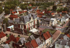 DOULLENS VUE AERIENNE AVEC L HOTEL DE VILLE - Doullens