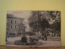 REVEL (HAUTE GARONNE) LES MARCHES. FONTAINE DES 3 GRACES ET LA PROMENADE - Revel