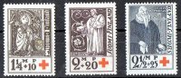 Finland 1933 Red Cross Set Of 3 MH  SG 296-298 - Unused Stamps