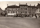 NEUVILLE-SUR-SAONE QUAI PASTEUR ET RUE VICTOR HUGO - Neuville Sur Saone