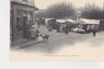 SAINT CHERON - Le Marché Et  La Place De La République - Saint Cheron