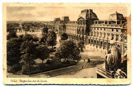 Delcampe - CPSM 75 PARIS Perspective Sur Le Louvre - Louvre