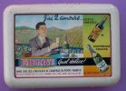 CHAMPAGNE - PORTO - FABRICE - CHOCOLAT CARAMEL - BOITE METAL AVANT 1960 - VIGNOBLE - Boxes
