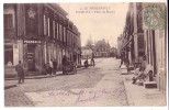 LE MERLERAULT  ( Orne )  Grande Rue - Place Du Marché  (pm Commerce... Pharmacie - Chevallier...) - Le Merlerault