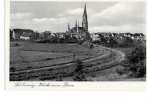 AK Schleswig Gesamtansicht Mit Eisenbahnstrecke Kirche Wohnhäuser Sw 30er Kleinf - Schleswig