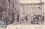 43 - CRAPONNE-SUR-ARZON - La Rue Du Commerce Et La Fontaine Bardon - Craponne Sur Arzon