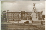 Buckingham Palace And Queen Victoria Memorial London, CARD ILLUSTRATED, BLACK AND WHITE, 1954 USED FOR ITALY, SMALL SIZE - Buckingham Palace