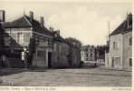 NOYERS ---Place Et Hôtel De La Poste--- - Noyers Sur Serein