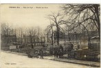 Carte Postale Ancienne Formerie - Place Du Fryer. Marché Aux Porcs - Commerces - Formerie