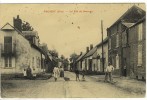 Carte Postale Ancienne Froissy - La Rue De Beauvais - Froissy