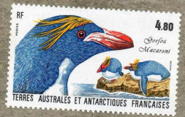 Terres Australes Et Antarctiques Françaises : Gorfou Macaroni OuGo Rfou Doré (Eudyptes Chrysolophus) - Neufs