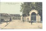 52 // MONTIER EN DER  Place Auguste Lebon . Haras Porte D Honneur . Edit . Lirot Clausse . N°13 . - Montier-en-Der