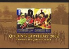 2009  Queen's Birthday MS  One Light Hinge Mark - Blocs - Feuillets