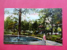 Wisconsin > Appleton   City Park Girl By Fountain 1910 Cancel-- -   --  Ref 534 - Appleton