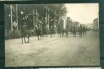 Cpa Photo , Défilé Militaire Aux Champs élysé , Non Ecrite , Non Datée   Tr29 - Guerra 1914-18