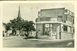 MURET - La Poste Et L'Eglise - Muret