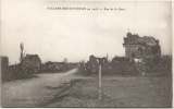 VILLERS BRETONNEUX En 1918 - Rue De La Gare - Villers Bretonneux