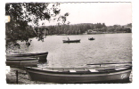 Lac Des SETTONS, Nièvre : Vue Sur Le Lac; Barque  Et Pêcheur à La Ligne; 1955 - Montsauche Les Settons