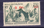 MAURITANIE N°135 Neuf Charniere Gomme Altérée - Unused Stamps