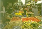 Languedoc Jour De Marché Aux Fruits Et Légumes  Halles  Rue Commerciale CPSM Circulé 1983 TBE - Languedoc-Roussillon