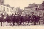 Paris  Montmartre Mai Juin 1906  8ème Cuirassiers Se Préparant A Charger Place Vieille église St Pierre - Lotes Y Colecciones