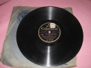 78 Tours Milton - J Ai Ma Combine  - C Est Pour Mon Papa - 78 Rpm - Gramophone Records