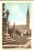 PLOVEZET - L'Eglise Et Le Monument Aux Morts - Plozevet