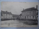 Cpa Champigny Yonne La Mairie Et Les écoles - Animé 1905 - AA02 - Champigny