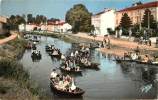 VENISE VERTE   EMBARQUEMENT  POUR LA PROMENADE - Coulonges-sur-l'Autize