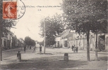 Cpa Baugy, Place Du 14 Juillet, Publicité Picon - Baugy