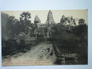 CAMBODGE  - ANGKOR-VAT  :  Vue Du Temple Et De La  Sala Des Voyageurs - Cambodge