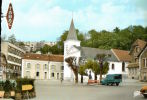 CPSM  LA CELLE SAINT CLOUD   Place De L'église Saint Pierre Et Saint Paul - La Celle Saint Cloud