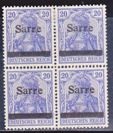 SAAR - YVERT N° 8 Avec VARIETE SURCHARGE DEPLACEE **/* - BLOC De 4 - Unused Stamps
