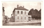 CPA -58 - Nièvre - Saint Pierre Le Moutier - Ecole De Garçons - Saint Pierre Le Moutier