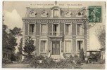 LE MESLE Sur SARTHE. - Villa Suzanne-Adèle. Voiture Ancienne 1er Plan . Beau Cliché - Le Mêle-sur-Sarthe