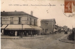 CPA ..VITRY SUR SEINE ...PLACE CAVE ET AVENUE LA BRUYERE..PAS COURANTE.Circulé 1936..voir Scan.. - Vitry Sur Seine