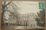 Ecole Primaire Supérieur De Mouy - L´école Vue Du Parc - Mouy