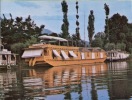 (250) India Houseboat On River - Péniches